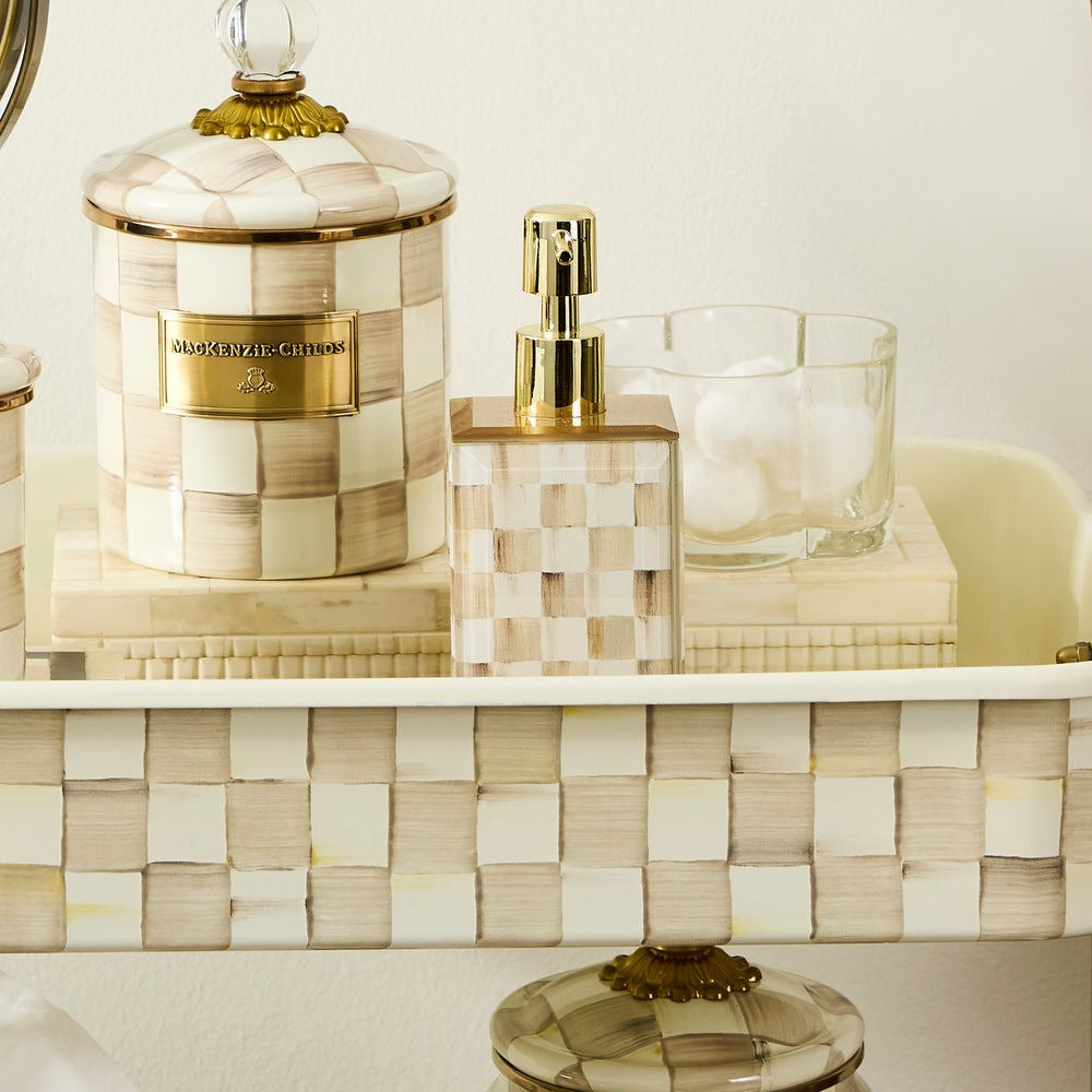 Luxusní skleněný dávkovač mýdla MacKenzie-Childs Mocha Check s kávovo-bílým vzorem Waterfall Bathrooms