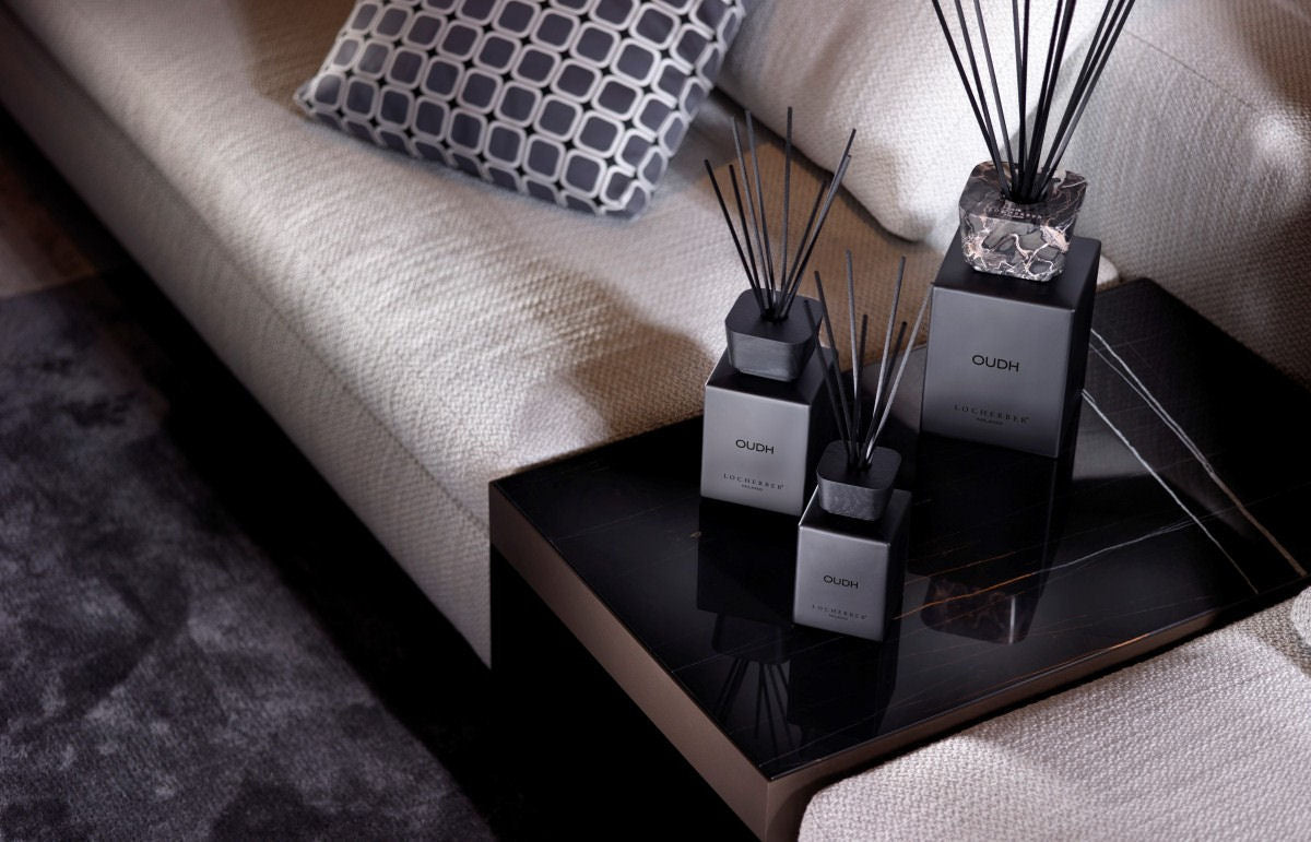 Luxusní aroma difuzér Oudh od Locherber Milano, vůně kadidlo, káva, agarové dřevo a santalové dřevo, Waterfall Bathrooms.
