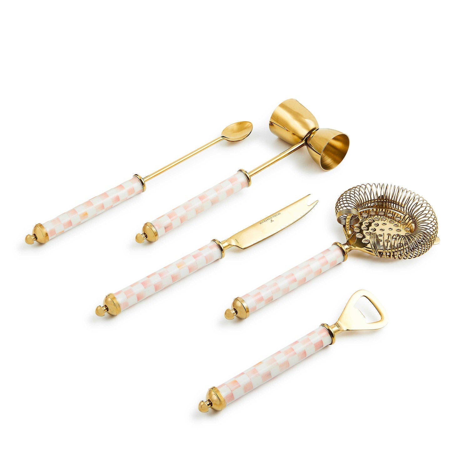 Barmanský set Rosy Check 3260 Gold od MacKenzie-Childs, zlatá nerezová ocel, růžový kostkovaný vzor Rosy Check na rukojetích, stojan.
