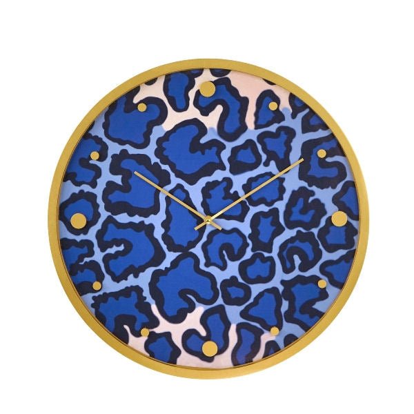Luxusní designové nástěnné hodiny Safari Blue & Gold z kolekce Wild Life zaujmou zlatým kovovým rámem a modrým leopardím vzorem - Waterfall Bathrooms