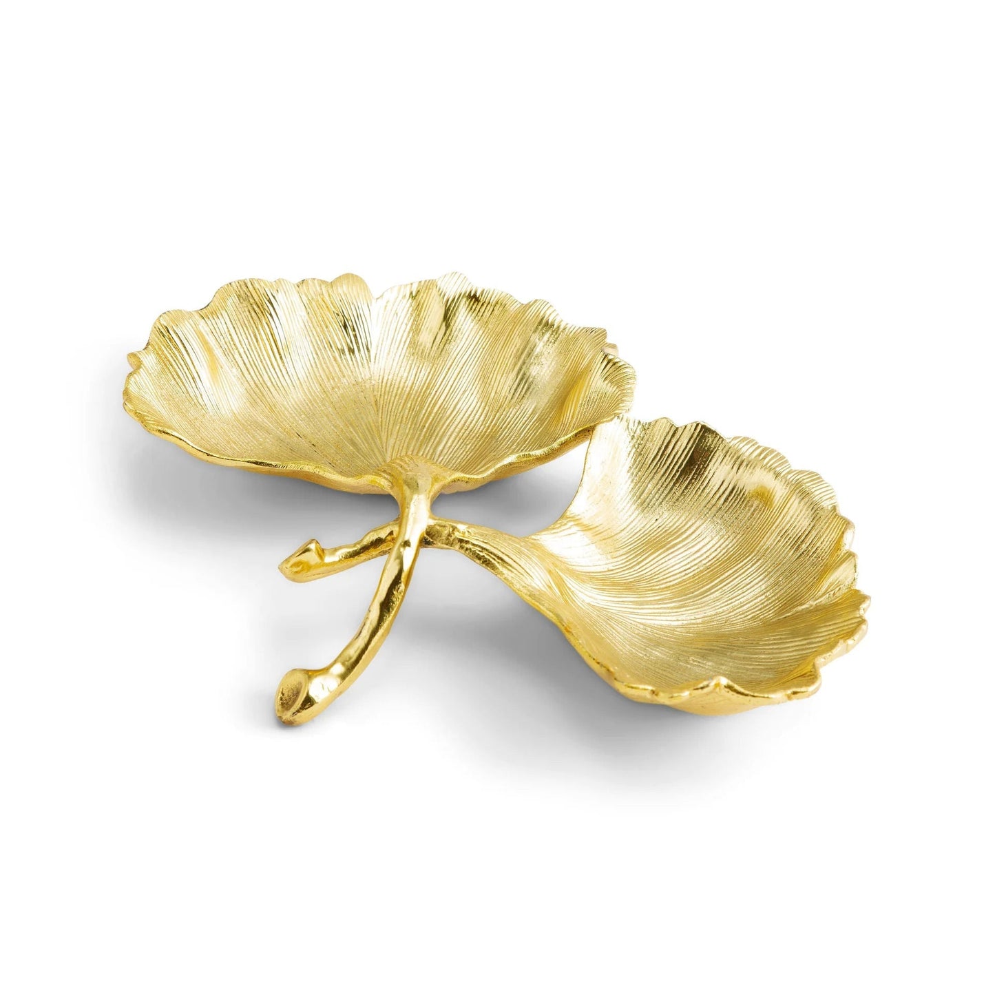 Dvojdílná servírovací miska New Leaves Ginkgo od Michael Aram, zdobená motivem listů Ginkgo, ve zlaceném provedení a čirým smaltem, Waterfall Bathrooms.
