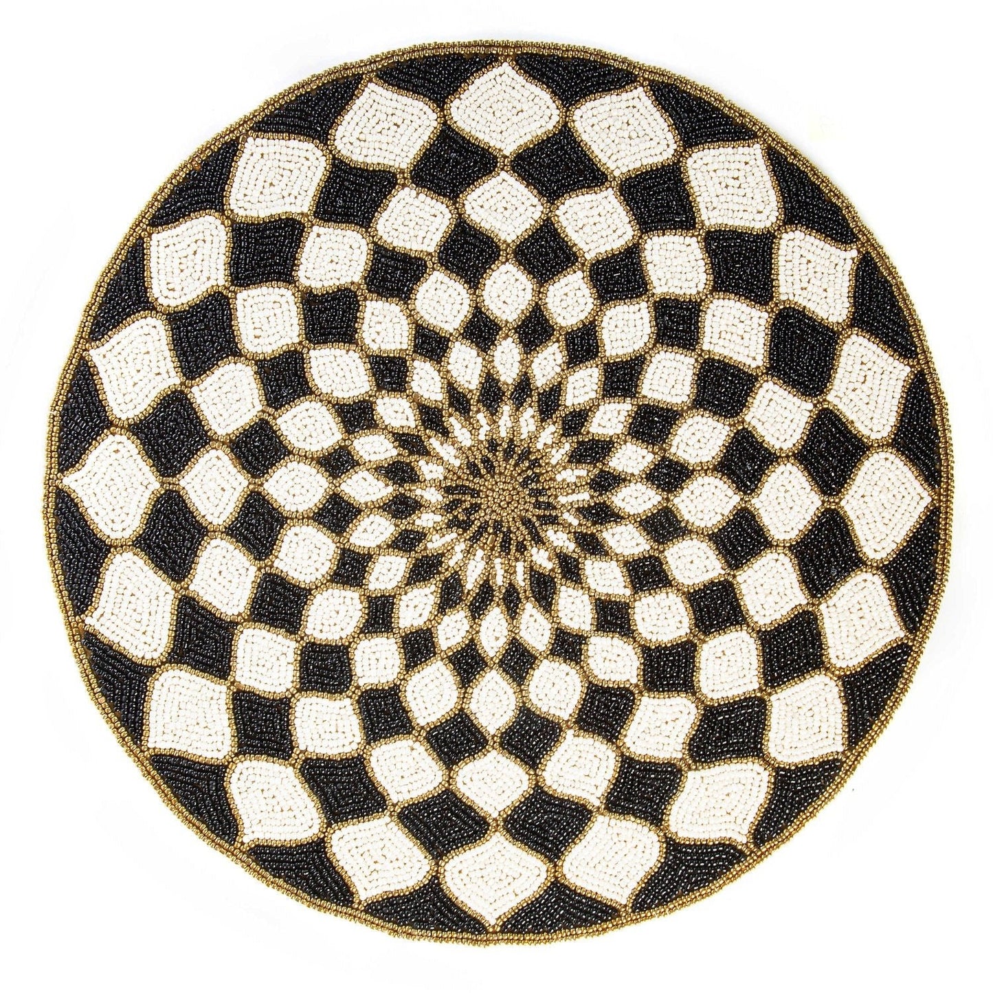 Korálkové prostírání Kaleidoscope Black & Ivory od MacKenzie-Childs, s černobílými korálky v kaleidoskopickém vzoru, Waterfall Bathrooms.
