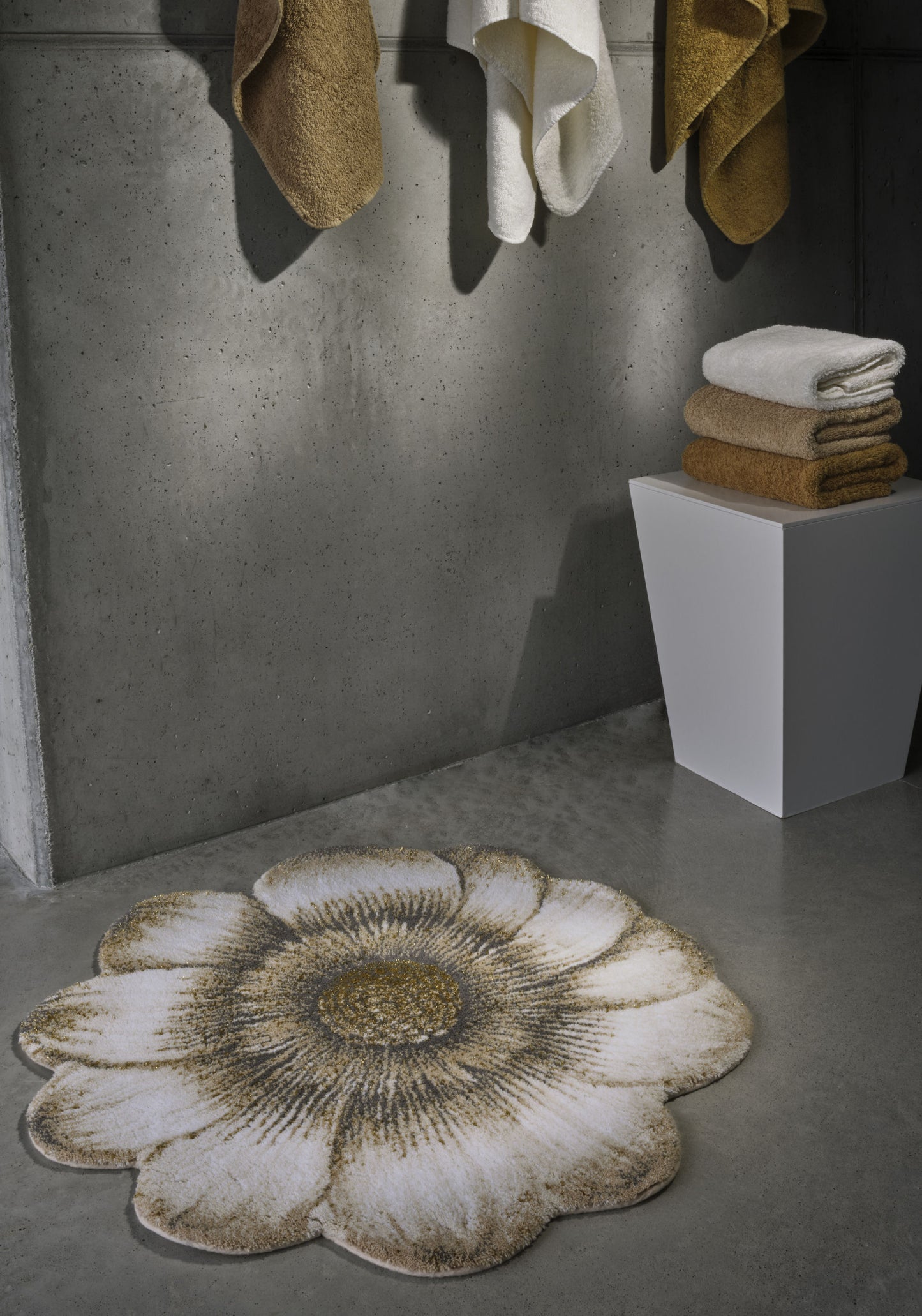 Luxusní koupelnová předložka MAGNOLIA od Abyss & Habidecor