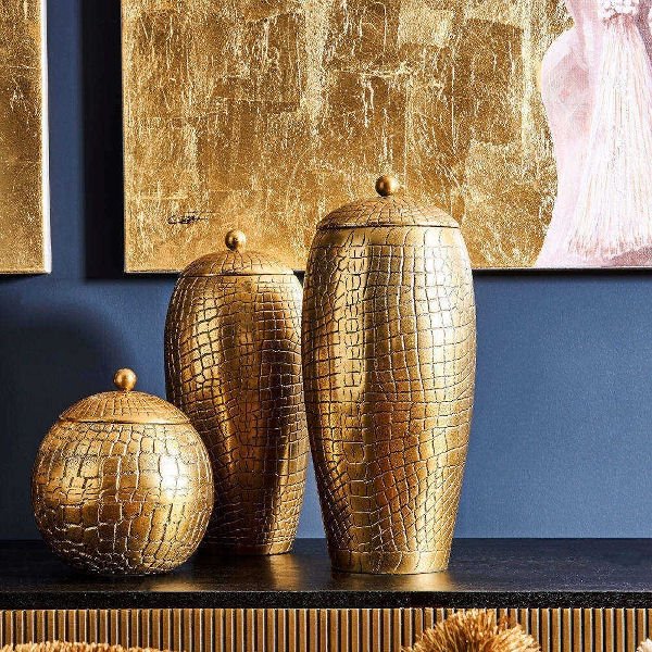 Luxusní velká dekorativní nádoba Aleyna ve zlatém provedení s výraznou texturou dodá každému interiéru výjimečnou eleganci - Waterfall Bathrooms