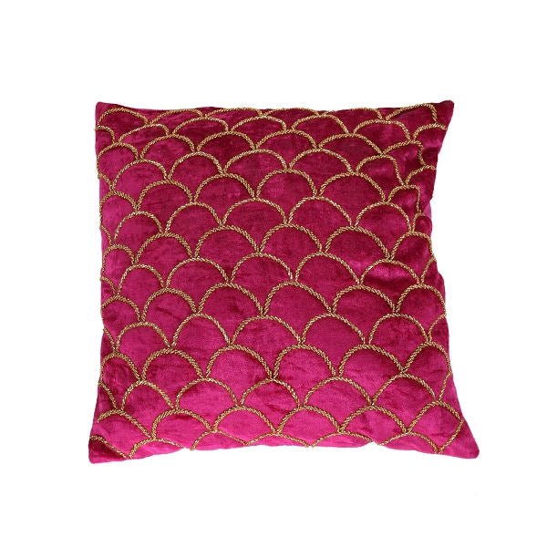 Luxusní růžový sametový dekorativní polštář Mermaid Pink od značky WERNS® s elegantní zlatou korálkovou výšivkou rozjasní každý interiér - Waterfall Bathrooms