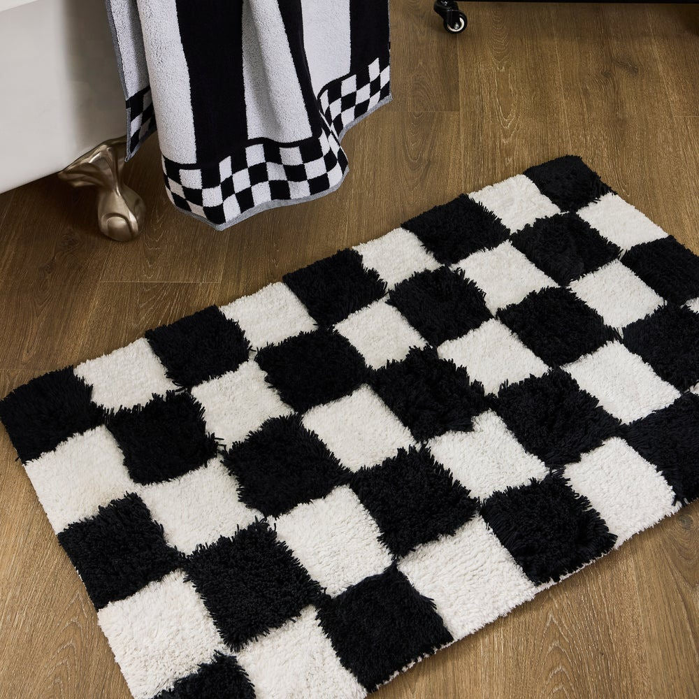 Luxusní bavlněná koupelnová předložka MacKenzie-Childs Checkerboard Black s černým šachovnicovým vzorem Waterfall Bathrooms