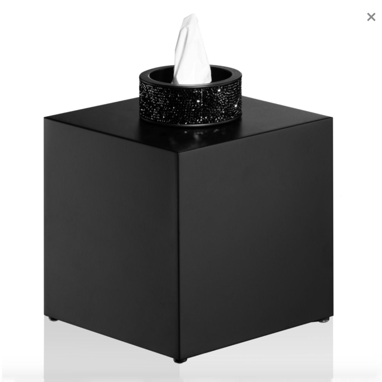 Luxusní matně černý box na kapesníky s krystaly Swarovski® Rocks představuje elegantní a stylový doplněk do koupelny - Waterfall Bathrooms