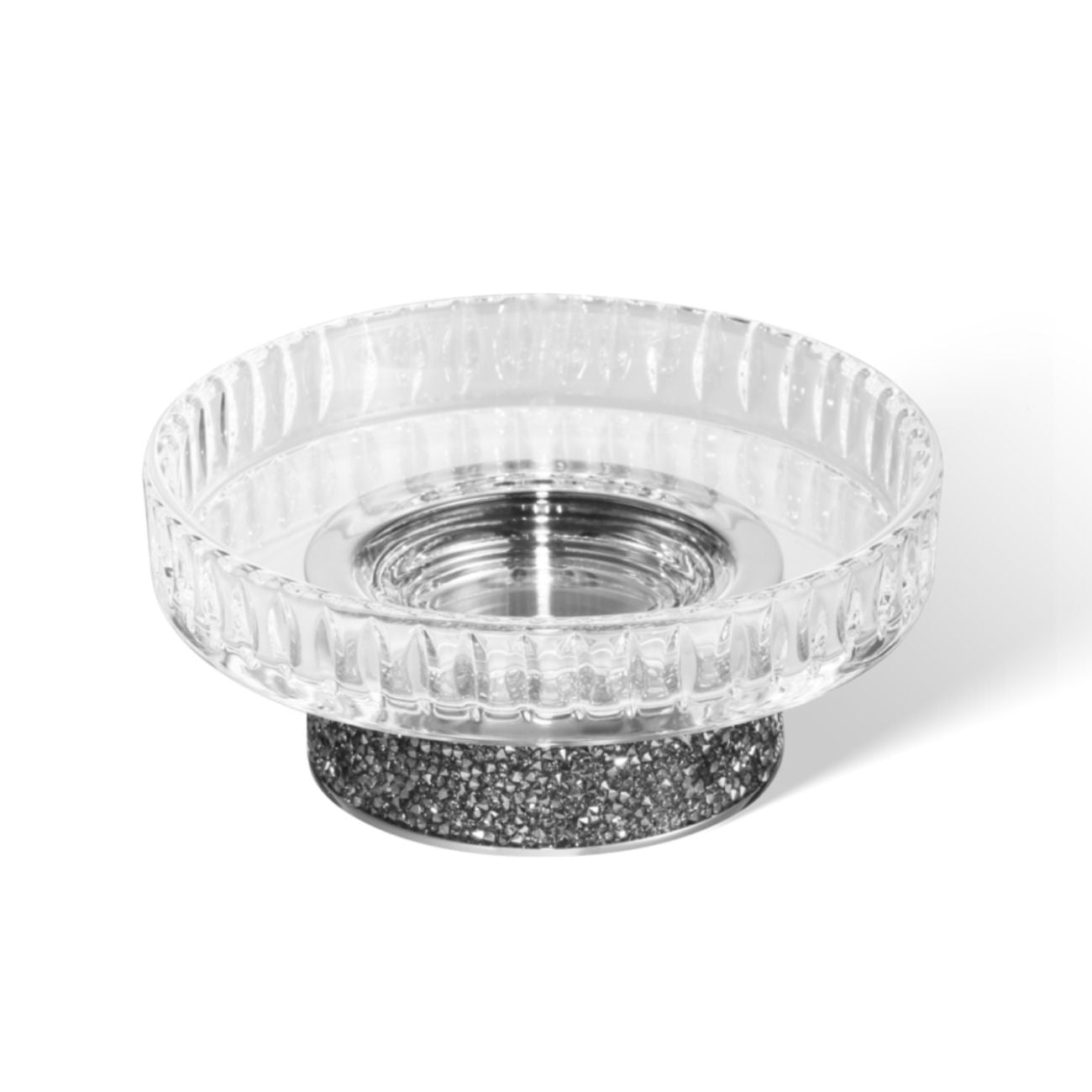 Luxusní čirá skleněná miska na mýdlo s blyštivými krystaly Swarovski® v lesklém chromovém provedení přináší do koupelny eleganci - Waterfall Bathrooms