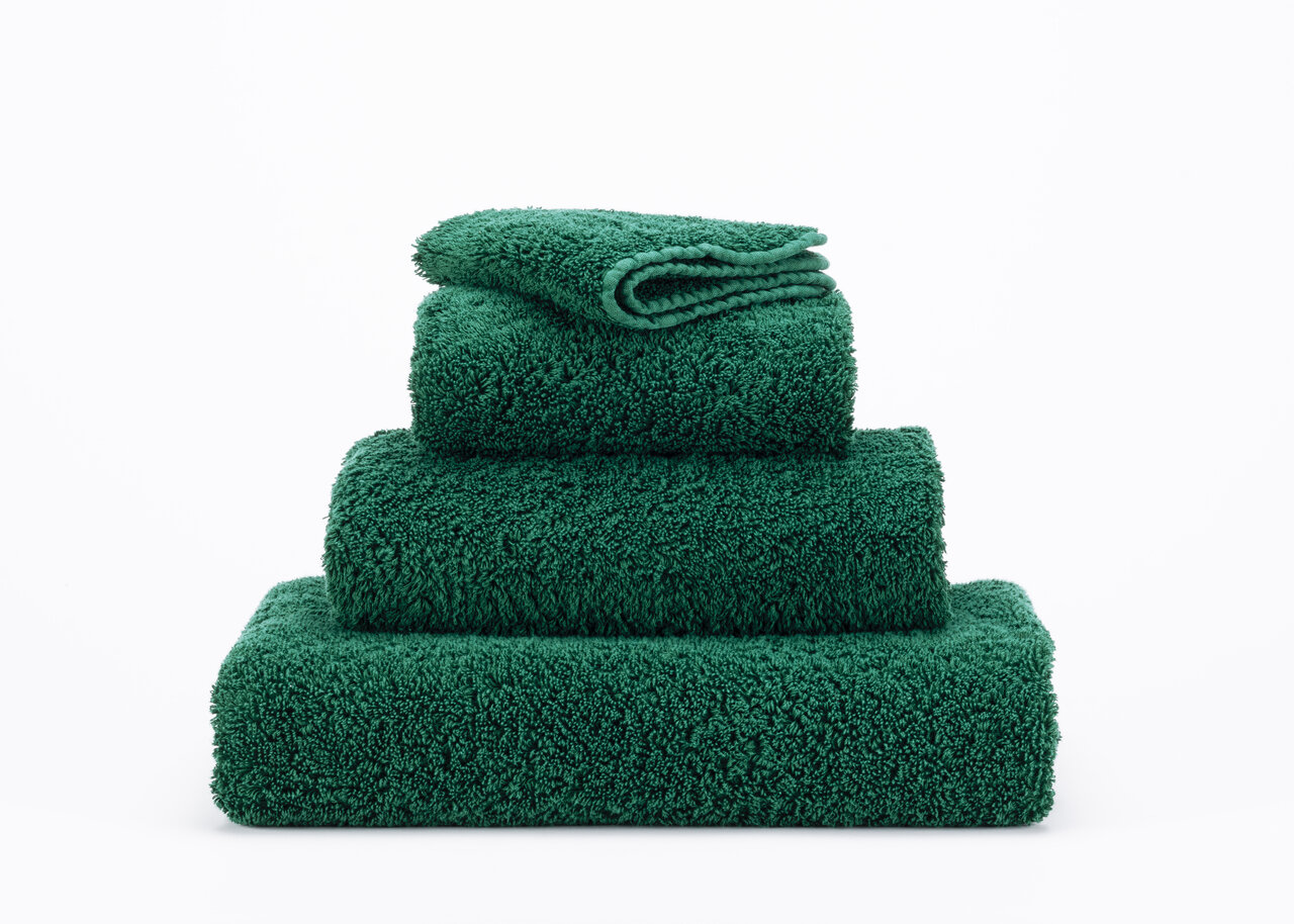 Luxusní tmavě zelený froté ručník s vysokou gramáží Super Pile Abyss & Habidecor Waterfall Bathrooms