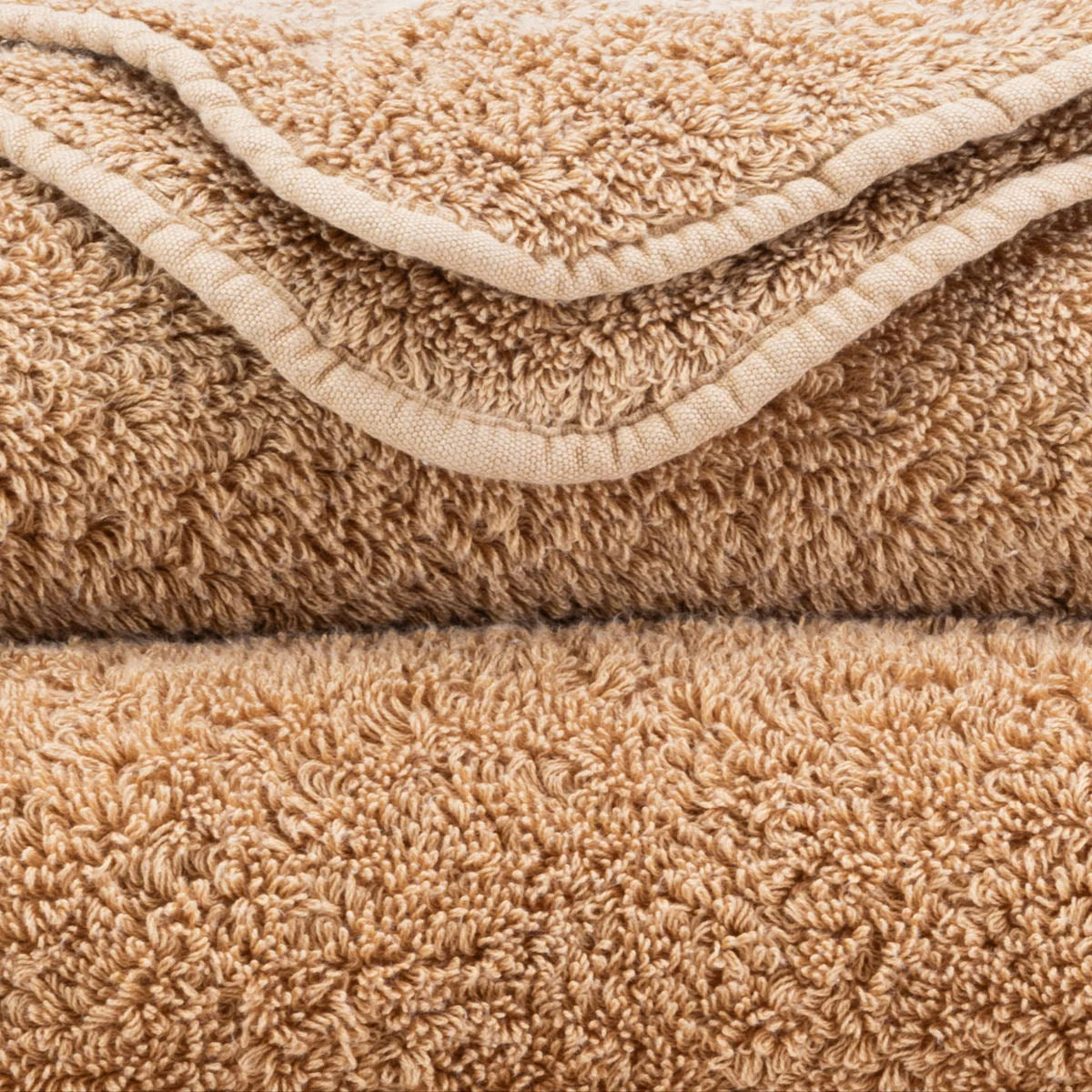 Luxusní jemně béžový froté ručník s vysokou gramáží Super Pile Abyss & Habidecor Waterfall Bathrooms