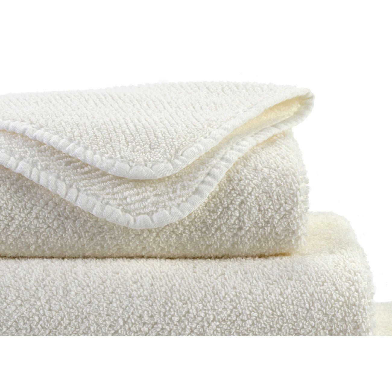 Luxusní ručník v barvě slonové kosti s keprovou vazbou Twill Abyss Habidecor Waterfall Bathrooms