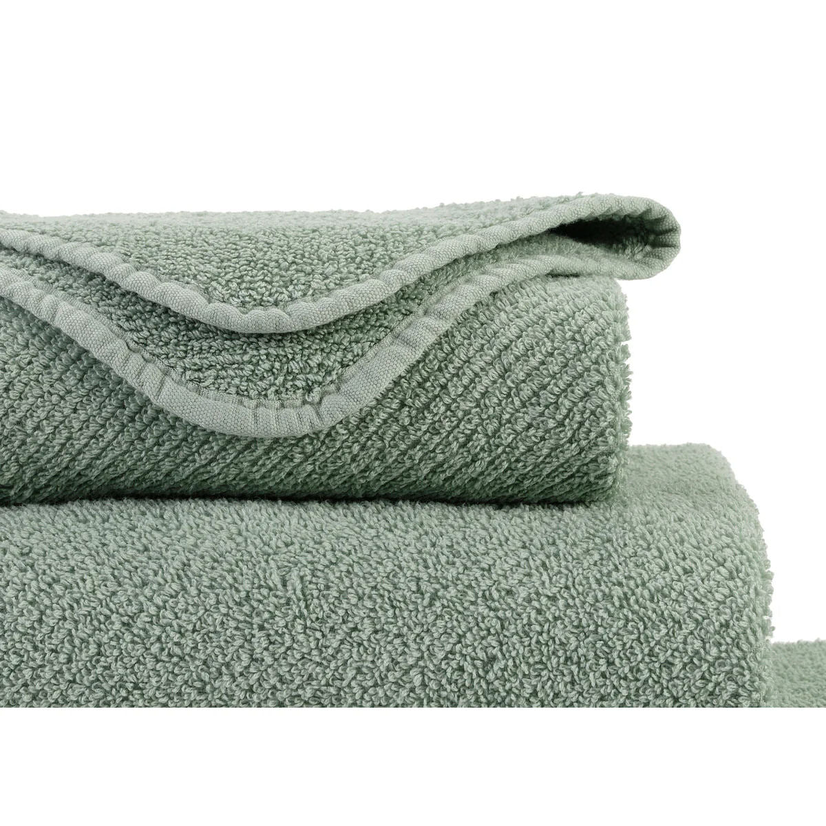 Luxusní světle modrý ručník s keprovou vazbou Twill Abyss Habidecor Waterfall Bathrooms