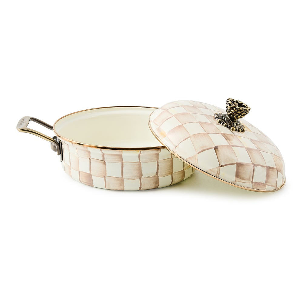 Luxusní smaltovaný kastrol 3 l ø 26 cm MacKenzie-Childs Mocha Check s poklicí Waterfall Bathrooms