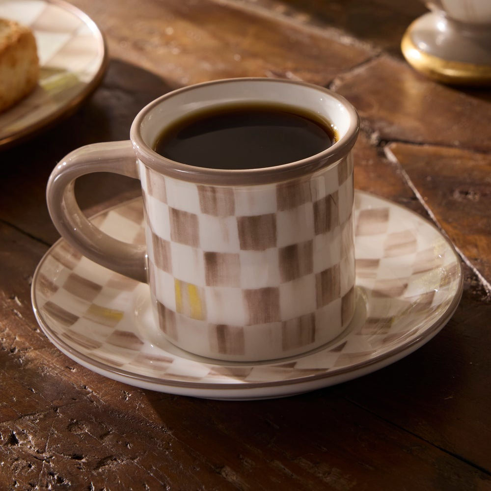 Sada 2 ks espresso šálků a podšálků Mocha Check - MacKenzie-Childs