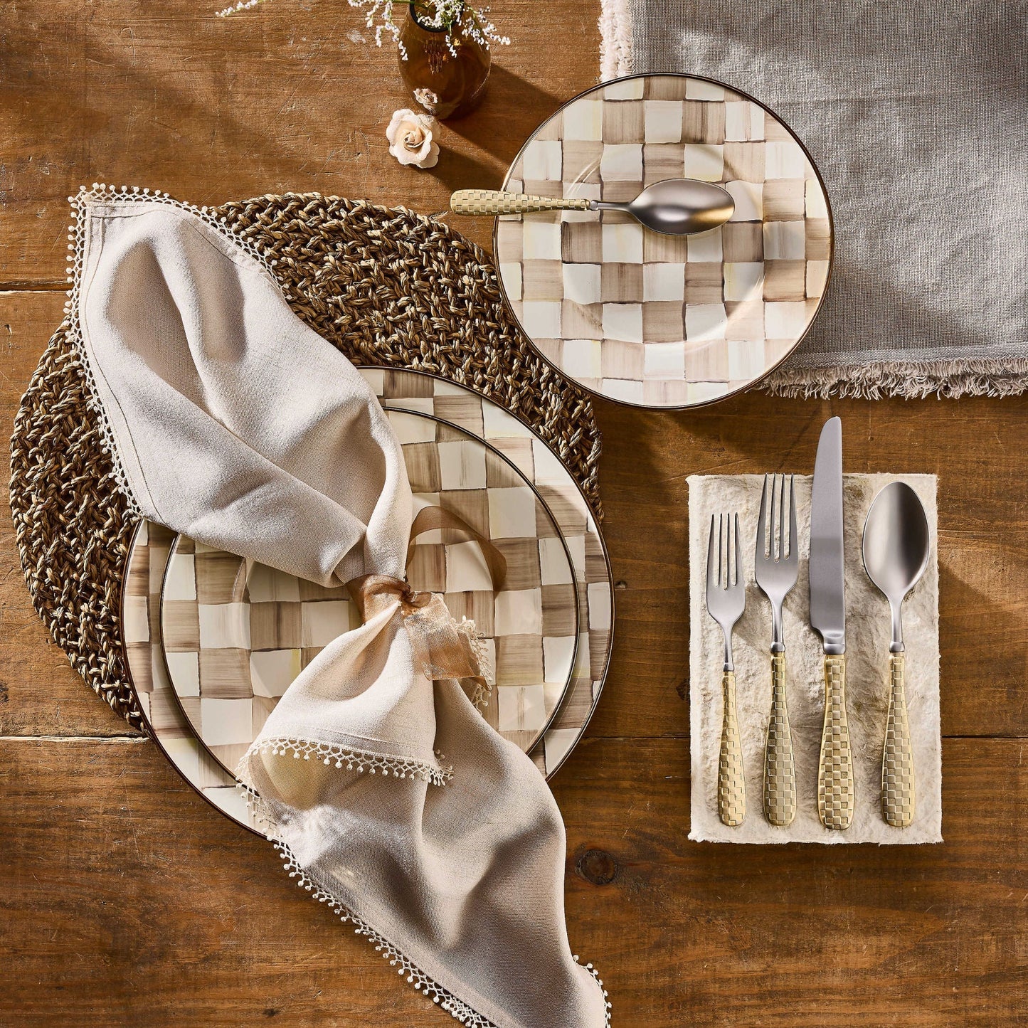 Jídelní talíř Mocha Check by MacKenzie-Childs