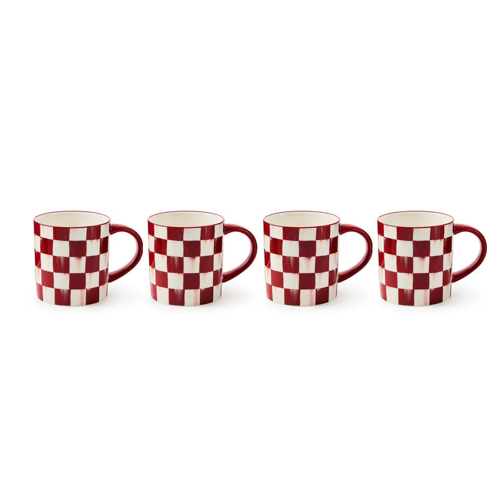 Sada 4 hrnků Cherry Check od MacKenzie-Childs, kamenina, s červeným kostkovaným vzorem, Waterfall Bathrooms.