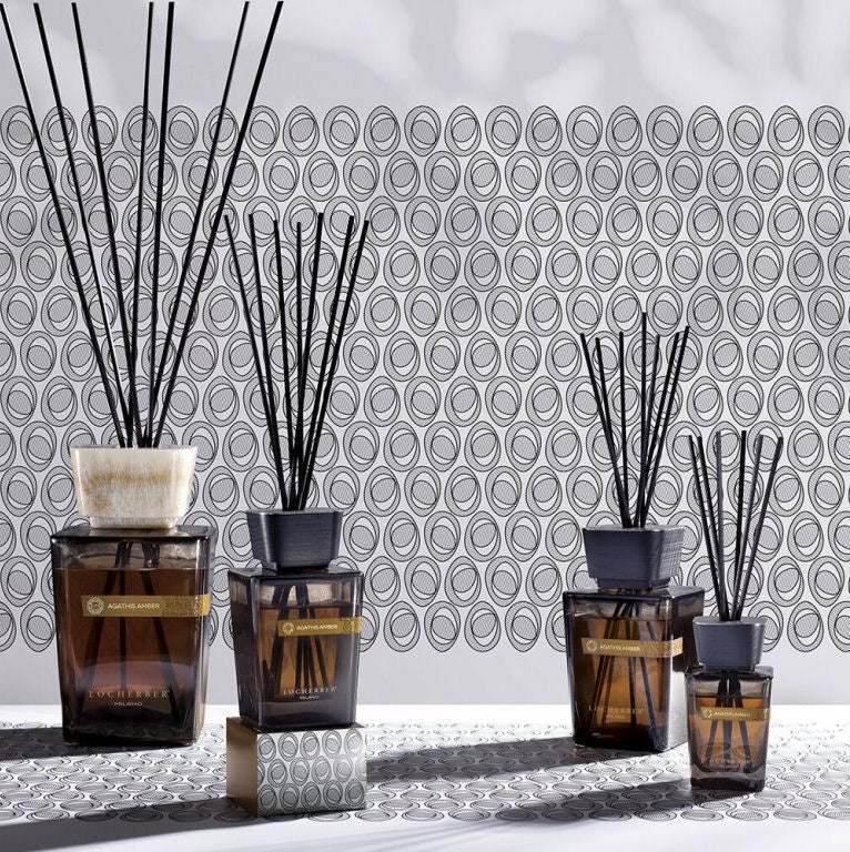 Aroma difuzér Agathis Amber od Locherber Milano, vůně ambra, vanilka, kadidlo a santalové dřevo, Waterfall Bathrooms.
