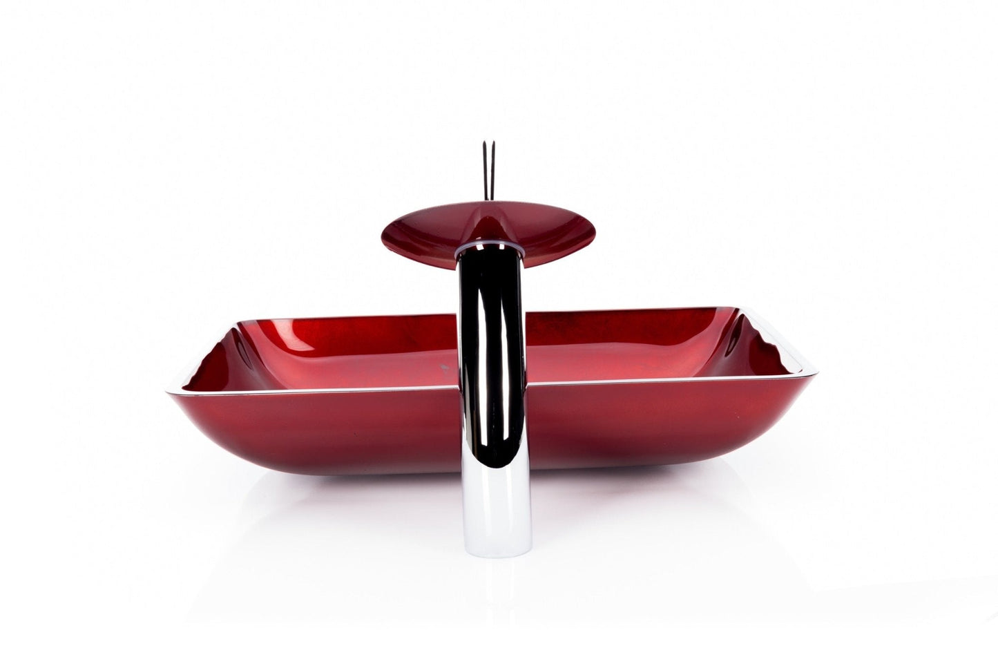 Červené obdélníkové skleněné umyvadlo Bordeaux s vodopádovou baterií a kovovými plátky Waterfall Bathrooms