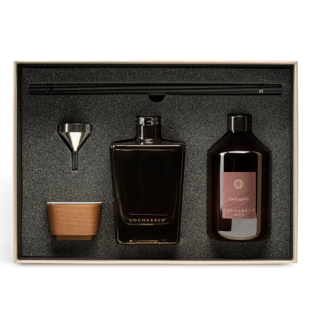 Dárková sada Aroma difuzér Café Satin (500 ml) s náplní a ořechovým víčkem, vůně káva, vanilka a růže, Waterfall Bathrooms.