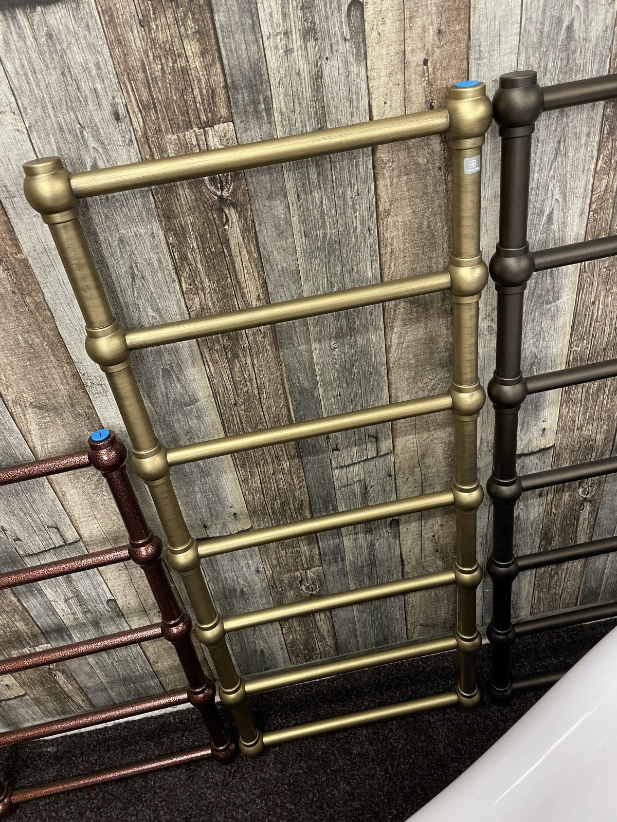 Design Bathroom Towel Radiator RETRO Antique Brass - |VESIMI Design| Luxury and Rustic bathrooms online
