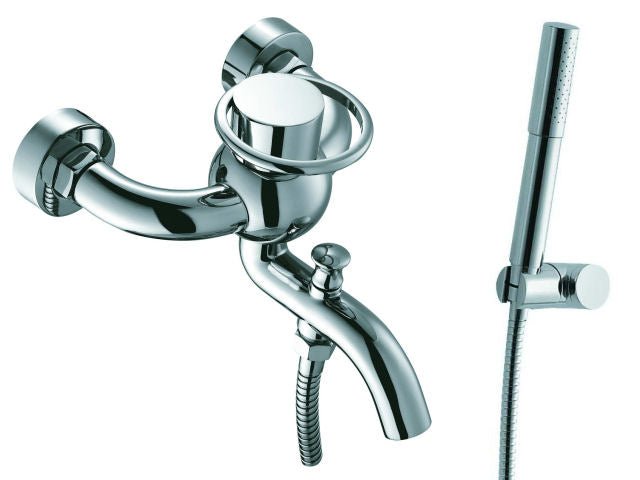 Designová páková vanová baterie Sole v chromovém provedení s otočným hrdlem, ruční sprchou a malým držákem Waterfall Bathrooms