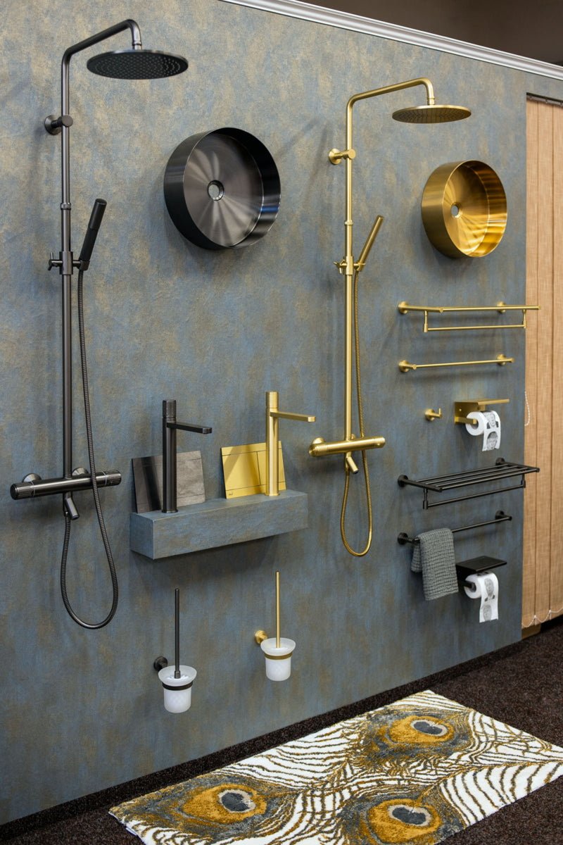 Industriální termostatická vanová baterie s ruční sprchou v barvě Gun Metal Waterfall Bathrooms