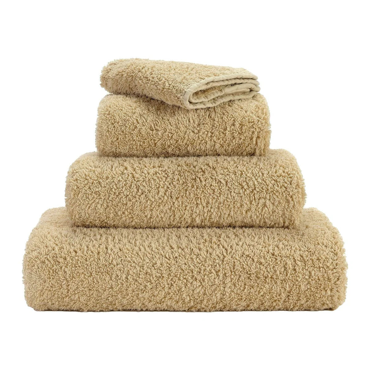 Luxusní ručník z egyptské bavlny v hřejivém písečném odstínu Sand Super Pile Abyss & Habidecor Waterfall Bathrooms
