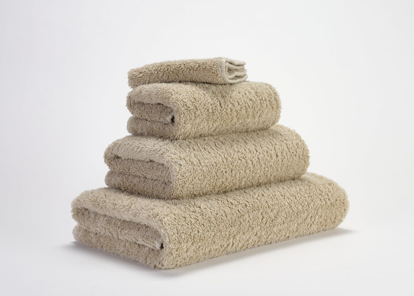Luxusní ručník z egyptské bavlny v přirozeném lněném odstínu Linen Super Pile Abyss & Habidecor Waterfall Bathrooms