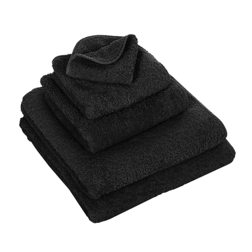 Luxusní ručník z egyptské bavlny v hlubokém černém odstínu Black Super Pile Abyss & Habidecor Waterfall Bathrooms