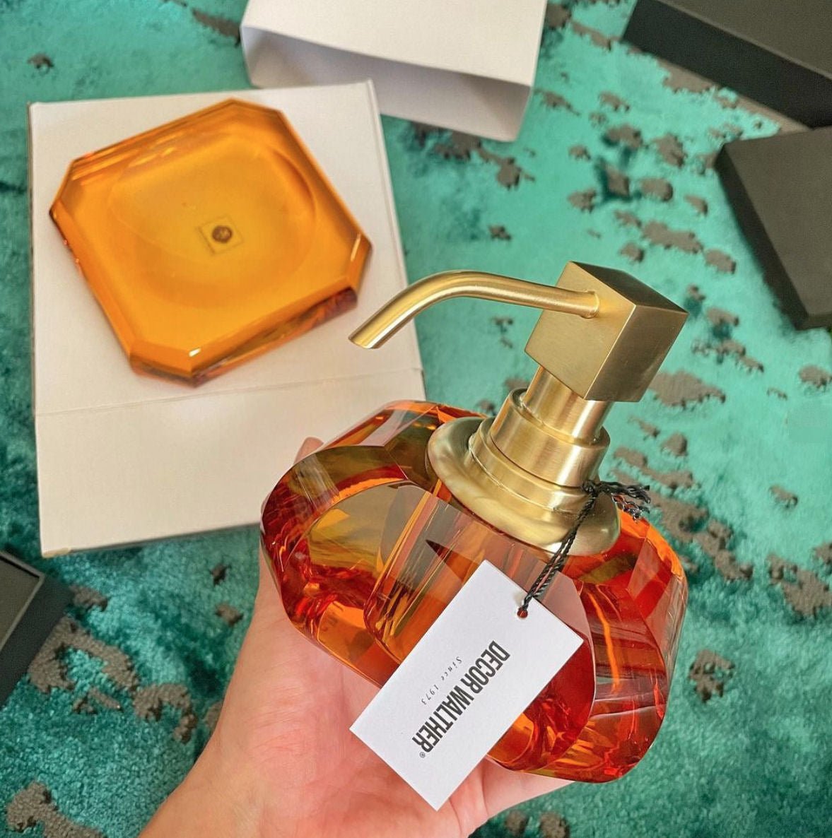 Luxusní koupelnové doplňky, dávkovač Matt Gold Amber na tekuté mýdlo, matná zlatá
