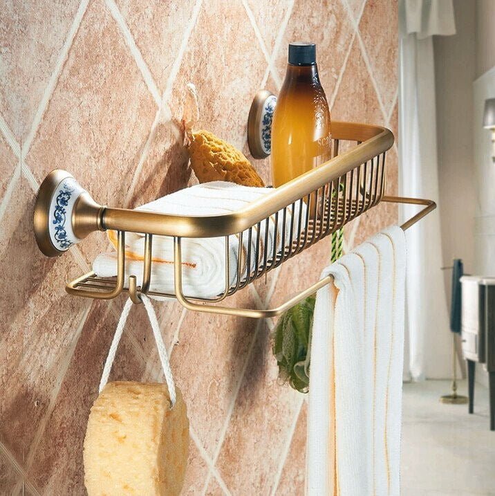 Luxusní mosazný sprchový košík Lavande v patinovaném provedení nabízí prémiový design i praktický úložný prostor pro vaši koupelnu - Waterfall Bathrooms