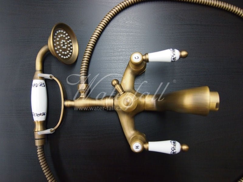 Retro kohoutková vanová baterie Lavande v provedení antický bronz s keramickými prvky a dekorem levandule Waterfall Bathrooms