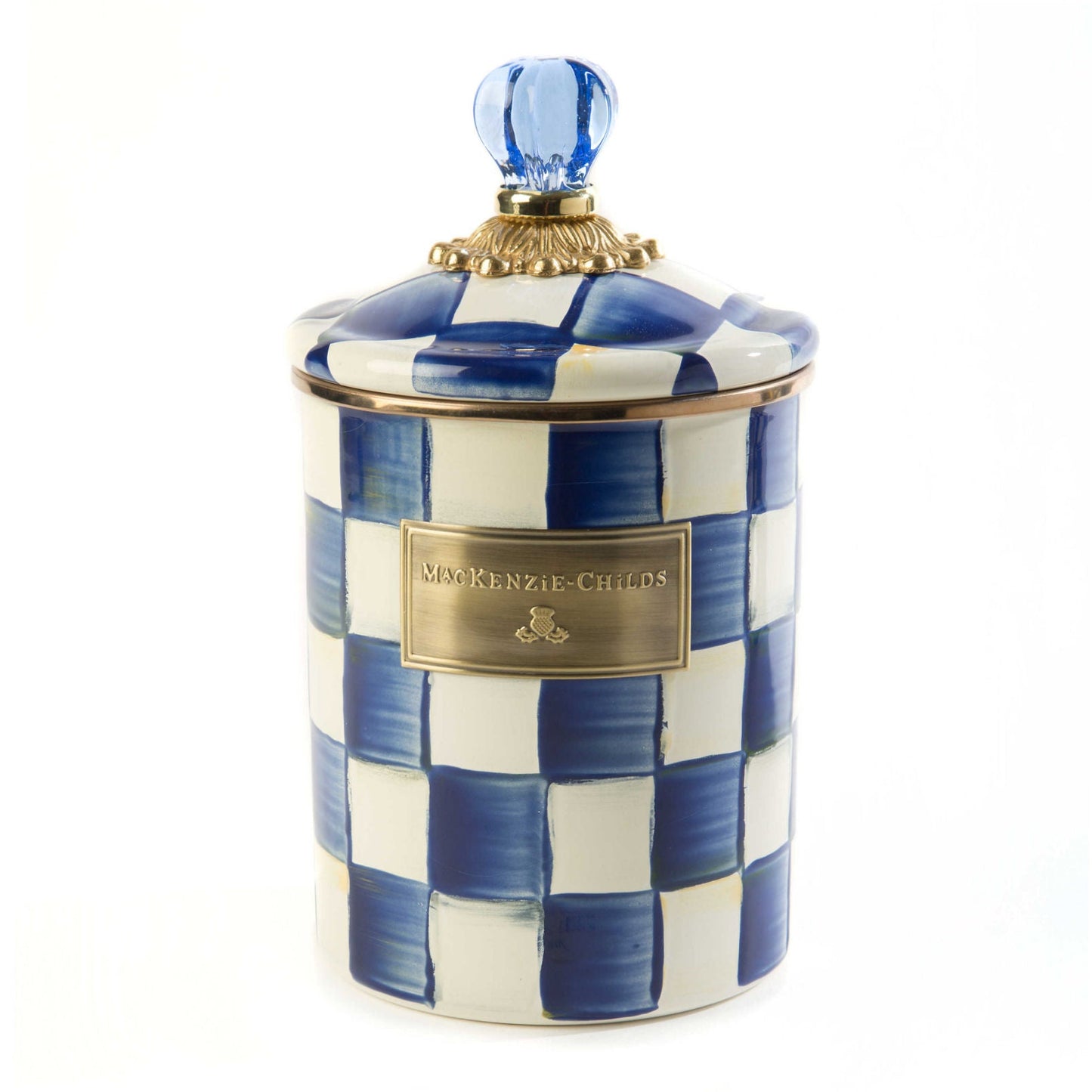 Střední ručně malovaná smaltovaná dóza Royal Check Blue od MacKenzie-Childs, smalt, modré šachovnice, modrý skleněný knoflík, Waterfall Bathrooms.
