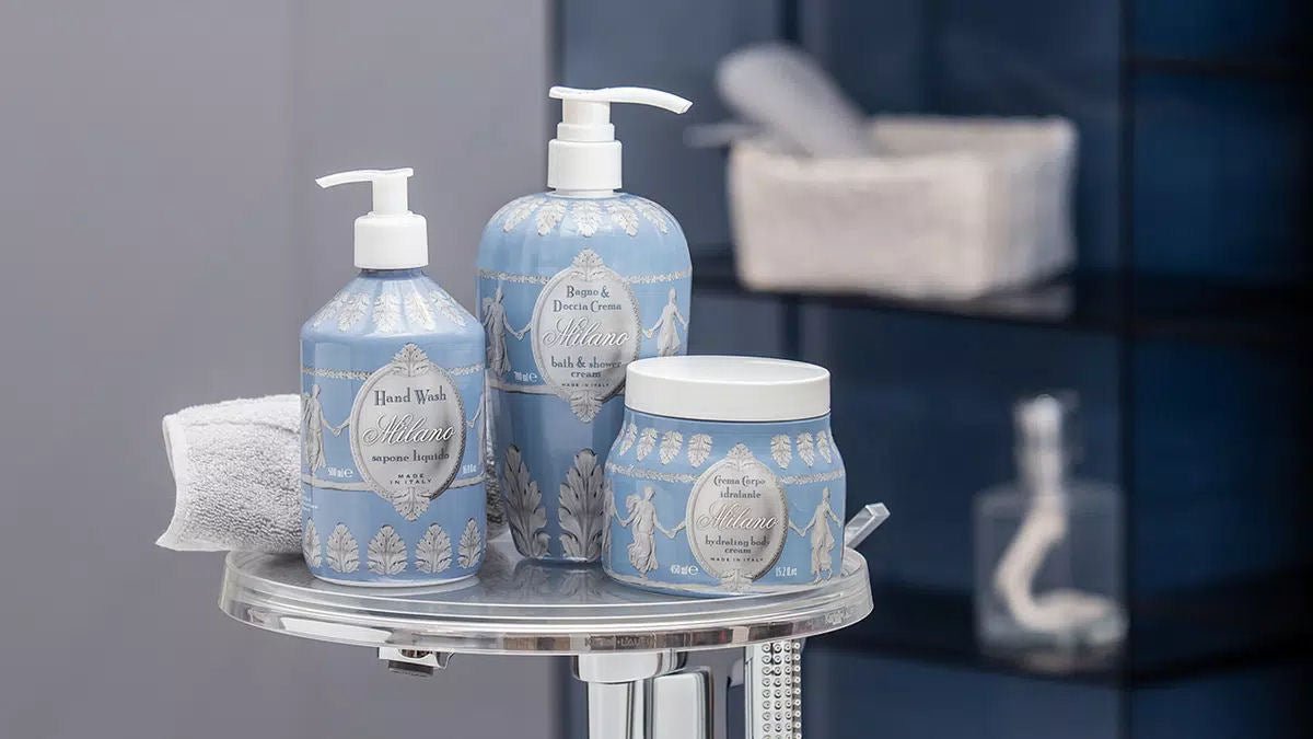 Hydratační tělový krém Rudy Profumi Milano, s vůní Švestky a Citronu, 450 ml, Waterfall Bathrooms.